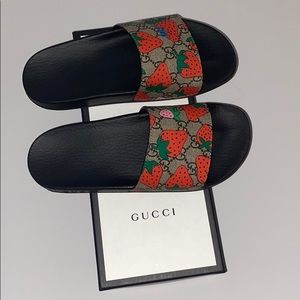 Gucci Slides